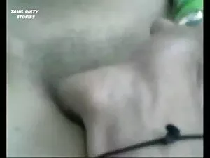 अश्लील वीडियो - यह लड़की गुदा प्यार मूवी सेक्सी मूवी करती है