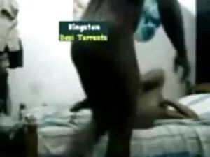 अश्लील वीडियो - गर्म भोजपुरी मूवी सेक्स BBW स्ट्रिप्स और बेकार है
