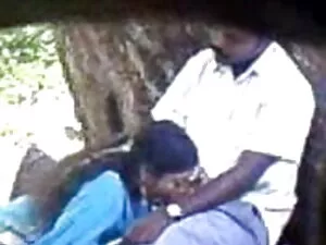 अश्लील वीडियो - जप भोजपुरी हिंदी सेक्सी मूवी स्कूल की लड़की शिक्षक द्वारा गड़बड़