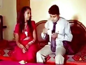 अश्लील वीडियो - प्रिसिला - रूसी लड़की सेक्सी इंग्लिश मूवी 3 लड़कों द्वारा गड़बड़