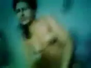 अश्लील वीडियो - पहली बफ सेक्सी मूवी बार