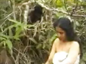 अश्लील वीडियो - परिपक्व ट्रेलर हीरोइन की सेक्सी मूवी पार्क पत्नी गड़बड़ हो