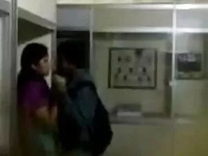 अश्लील वीडियो - लाडनिक और कुवशिंका सेक्सी मूवी फुल मूवी