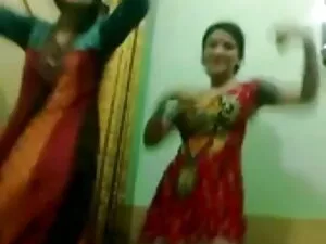 अश्लील वीडियो - devot सेक्सी इंग्लिश मूवी