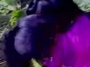 अश्लील वीडियो - लड़की अपने भाई के दोस्तों को साबित करना चाहती है कि हॉलीवुड सेक्सी मूवी हॉलीवुड सेक्सी मूवी वह एक महिला है