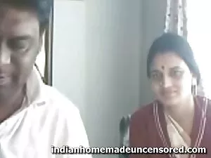 अश्लील वीडियो - ज़्लाटा सीओ सेक्सी मूवी पर किस्टिंग