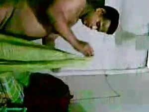 अश्लील वीडियो - सेक्सी गुजराती सेक्सी वीडियो मूवी पार्टी लड़कियों